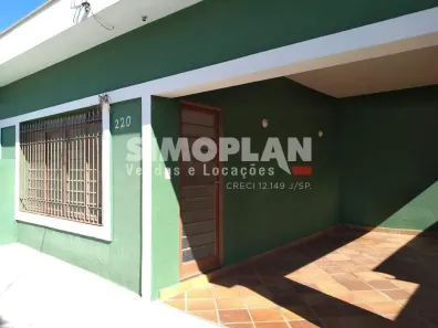 Casa com 3 Quartos à venda, 240m² no Vila Lemos, Campinas