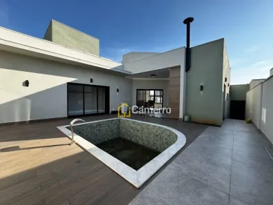 Casa de Condomínio com 3 Quartos à venda, 250m² no Chácara Letônia, Americana