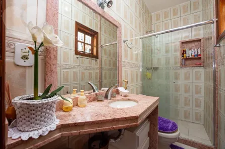 Casa com 5 Quartos à venda, 483m² no Pendotiba, Niterói