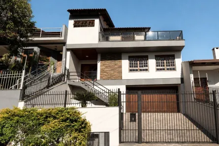 Casa com 4 Quartos à venda, 287m² no Teresópolis, Porto Alegre