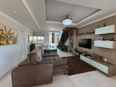 Casa com 6 Quartos à venda, 452m² no Parque Ipiranga, Resende