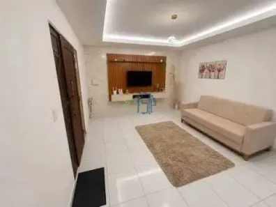 Casa com 3 Quartos à venda, 250m² no Planalto, Natal