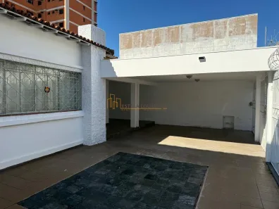 Casa com 5 Quartos para alugar, 260m² no Vila Santa Izabel, Bauru
