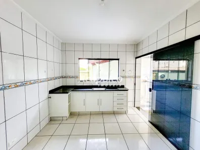 Casa com 2 Quartos para alugar, 294m² no Vila Belvedere, Americana