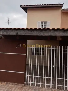 Sobrado com 4 Quartos à venda, 100m² no Residencial e Comercial Cidade Morumbi, Pindamonhangaba