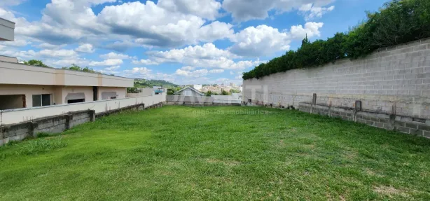 Lote/Terreno à venda, 600m² no Bosque, Vinhedo
