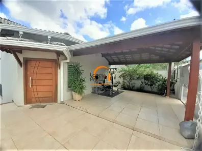 Casa com 4 Quartos à venda, 200m² no Jardim Maristela, Atibaia