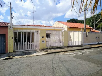 Casa com 3 Quartos à venda, 147m² no Vila Anhangüera, Campinas
