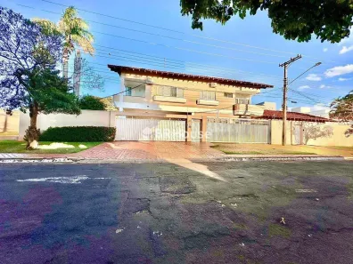 Sobrado à venda, 472m² no Vila Miguel Couto, Campo Grande