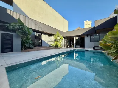Casa com 5 Quartos à venda, 216m² no Coqueiros, Florianópolis