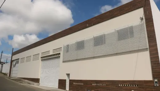 Galpão/Depósito/Armazém à venda, 2100m² no Nova Itabuna, Itabuna