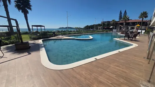 Apartamento com 2 Quartos para alugar, 130m² no Bombas, Bombinhas