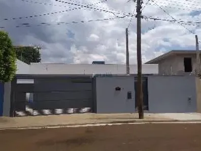 Sobrado com 3 Quartos à venda, 260m² no Parque Santa Mônica, São Carlos