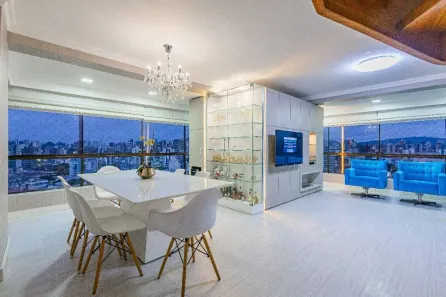 Cobertura com 3 Quartos à venda, 235m² no Petrópolis, Porto Alegre