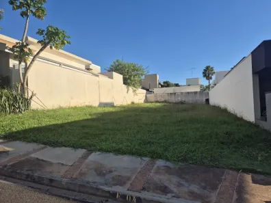 Lote/Terreno à venda, 360m² no Vila Aviação, Bauru