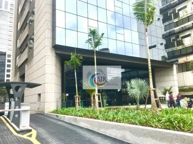 Sala Comercial para alugar, 111m² no Vila Olímpia, São Paulo