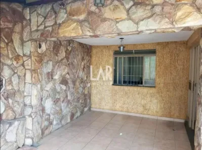 Casa com 5 Quartos à venda, 223m² no Jardim América, Belo Horizonte