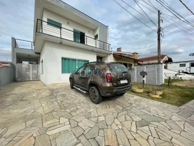 Casa de Condomínio com 5 Quartos à venda, 250m² no Parque Residencial Itapeti, Mogi das Cruzes