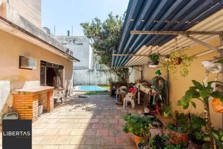 Casa com 3 Quartos à venda, 262m² no Santa Cecília, Porto Alegre