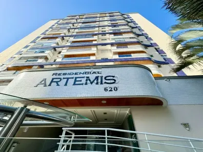 Apartamento com 3 Quartos à venda, 131m² no Campinas, São José