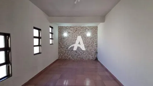 Casa com 2 Quartos para alugar, 120m² no Pacaembu, Uberlândia