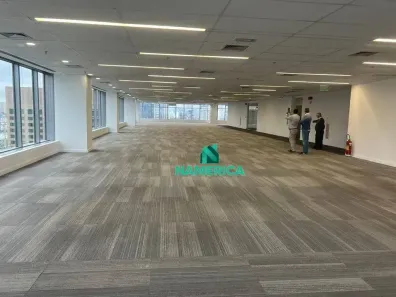 Prédio Comercial para alugar, 926m² no Vila Cordeiro, São Paulo