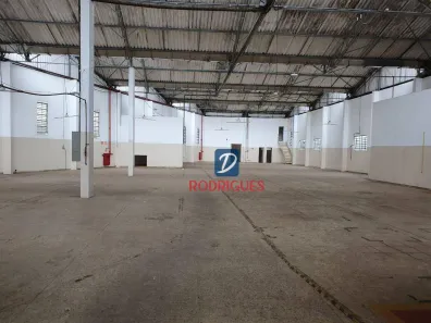 Galpão/Depósito/Armazém para alugar, 5400m² no Campanário, Diadema