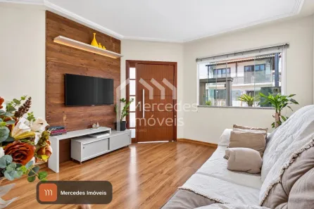 Sobrado com 3 Quartos à venda, 160m² no São João, Itajaí