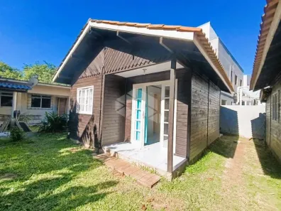 Casa com 2 Quartos para alugar, 45m² no Campeche, Florianópolis