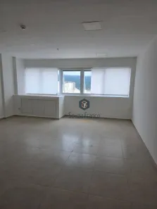 Sala Comercial para alugar, 38m² no Jardim Armênia, Mogi das Cruzes