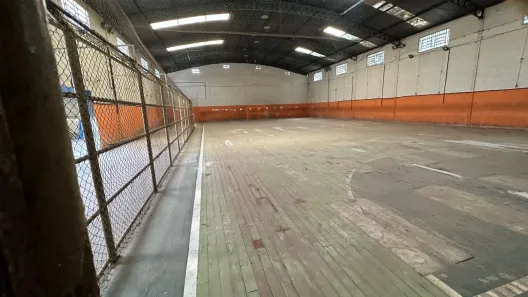 Galpão/Depósito/Armazém para alugar, 500m² no Cinquentenário, Belo Horizonte