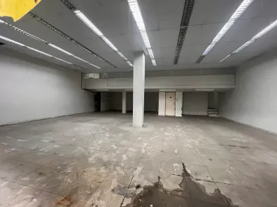 Ponto Comercial para alugar, 513m² no Madureira, Rio de Janeiro
