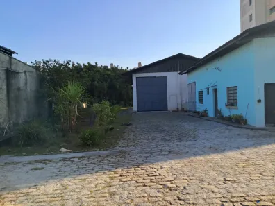 Galpão/Depósito/Armazém à venda, 326m² no Jardim das Palmas, São Paulo