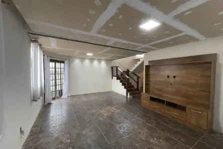 Casa com 3 Quartos para alugar, 210m² no Porto Velho, São Gonçalo