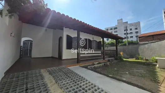 Casa com 2 Quartos para alugar, 151m² no Santa Rosa, Niterói
