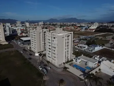 Apartamento com 3 Quartos à venda, 110m² no , Tijucas