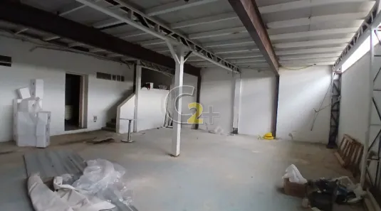 Galpão/Depósito/Armazém para alugar, 130m² no Sumaré, São Paulo