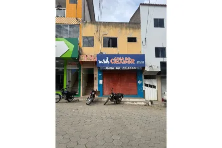 Prédio Comercial com 2 Quartos à venda, 95m² no Centro, Araçuaí