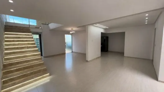 Sobrado com 3 Quartos à venda, 256m² no Setor Jaó, Goiânia