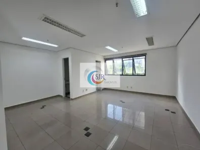 Sala Comercial para alugar, 32m² no Santo Amaro, São Paulo