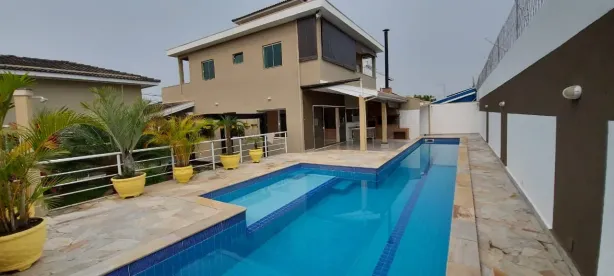 Casa de Condomínio com 3 Quartos à venda, 459m² no Piracangaguá, Taubaté