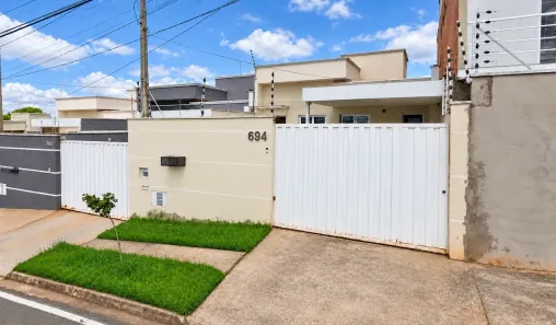 Casa com 3 Quartos para alugar, 180m² no São Luiz, Paulínia