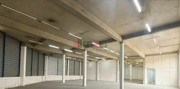 Galpão/Depósito/Armazém para alugar, 800m² no Lapa, São Paulo