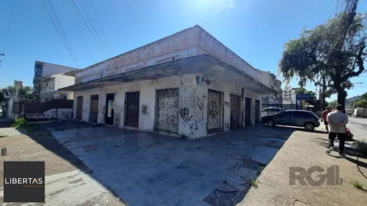 Lote/Terreno à venda, 306m² no Medianeira, Porto Alegre