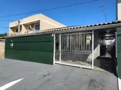 Casa com 2 Quartos para alugar, 56m² no Centro, Canoas