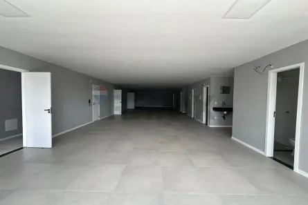 Sala Comercial para alugar, 671m² no Umarizal, Belém