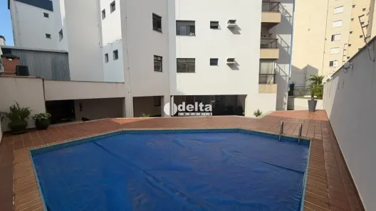 Apartamento com 4 Quartos para alugar, 161m² no Tabajaras, Uberlândia