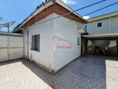 Casa com 3 Quartos para alugar, 120m² no Jardim Maia, Guarulhos