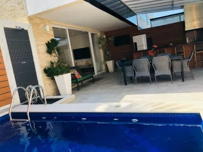 Casa de Condomínio com 4 Quartos à venda, 300m² no Enseada, Guarujá