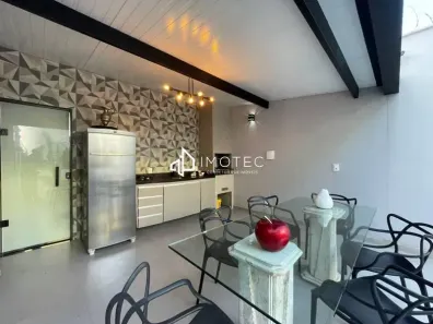 Casa com 3 Quartos à venda, 200m² no Santa Efigênia, Belo Horizonte